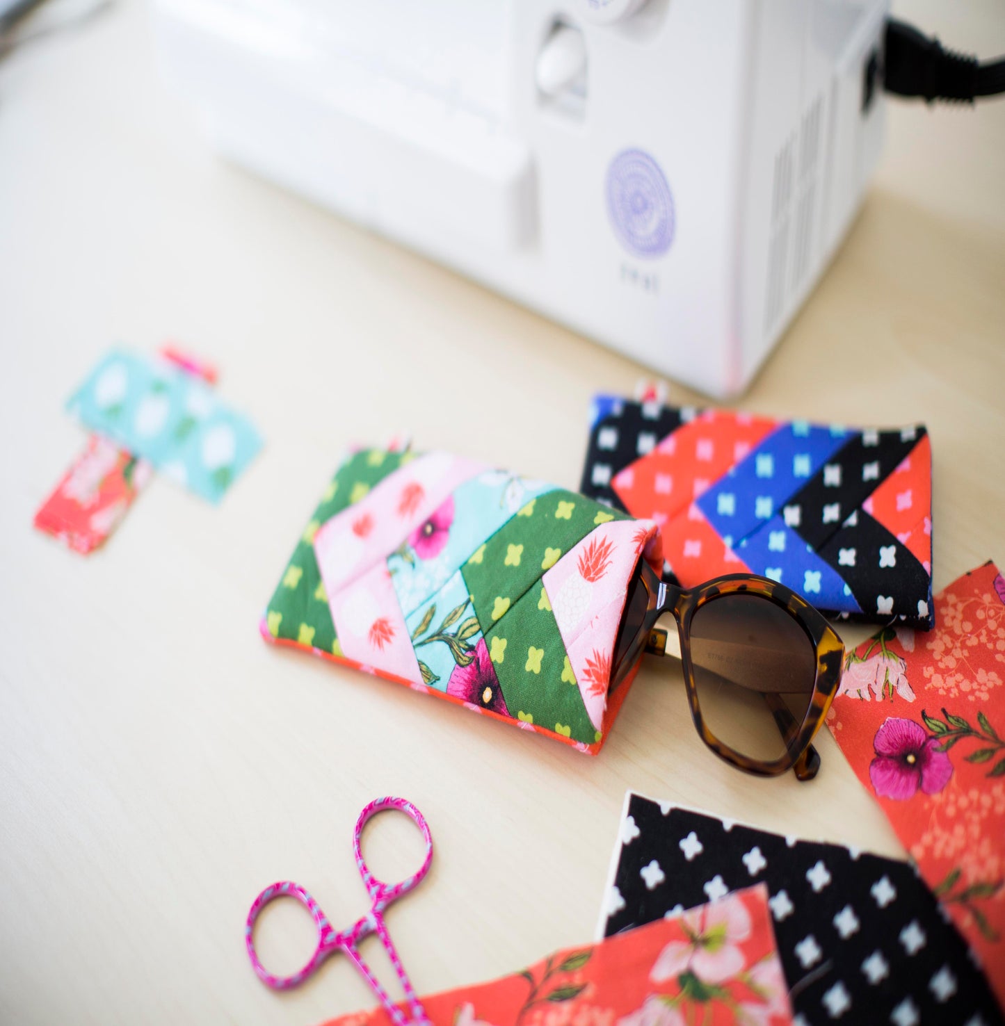 Zeal Sewing Machine