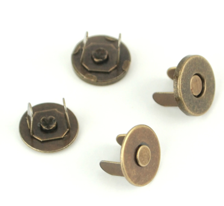 Magnetic Snap Ant. Brass