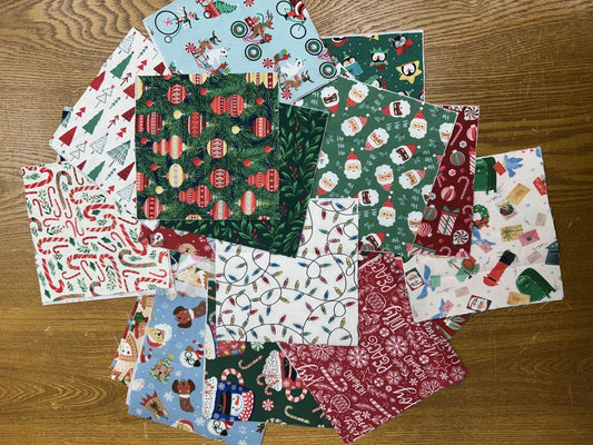 Christmas Minis 5" Charm Pack