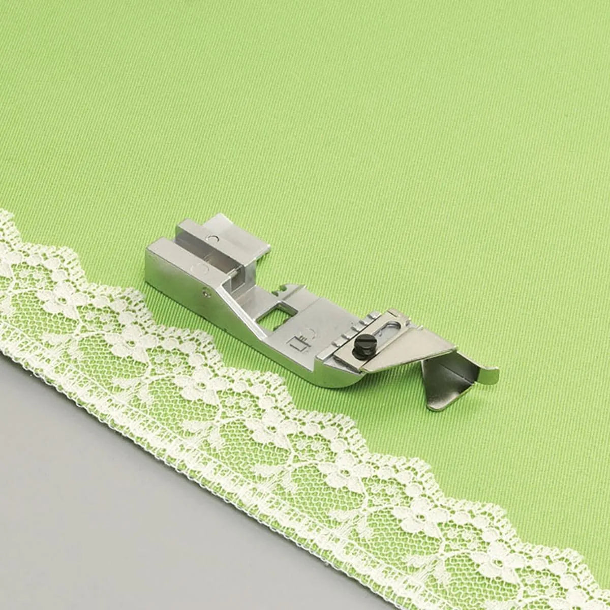 Lace Applicator Foot BLE8-LF