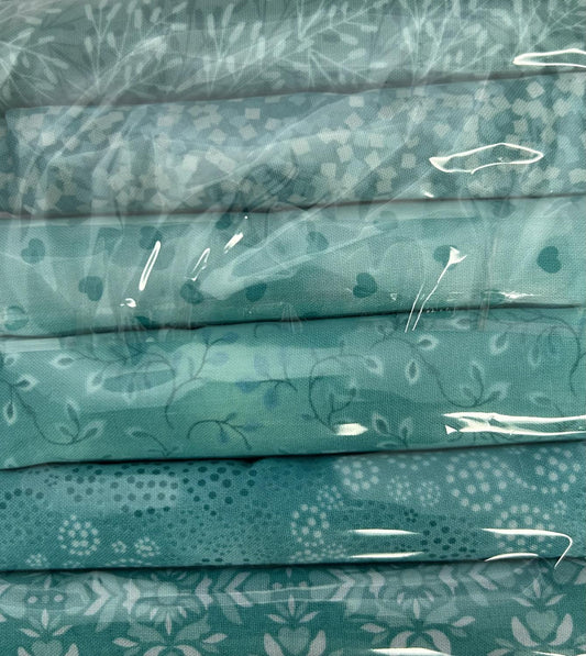 Turquoise Little Bits (6)