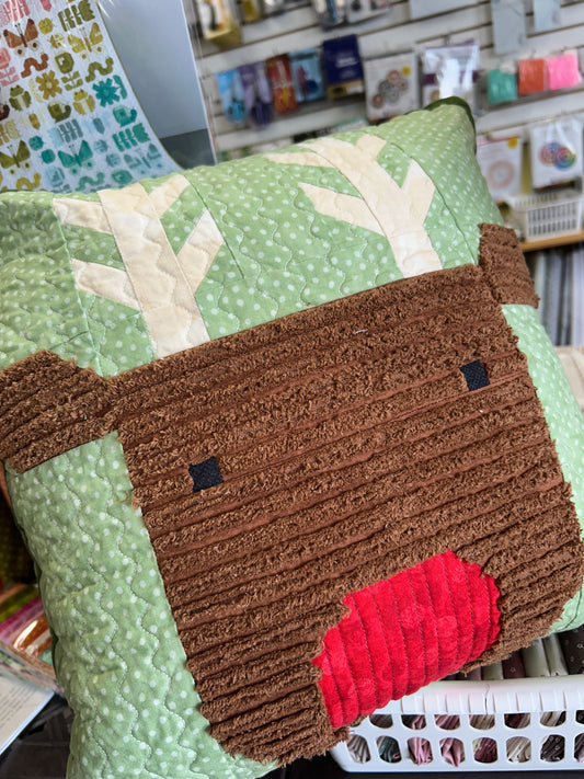 Class: Christmas Crew Pillow