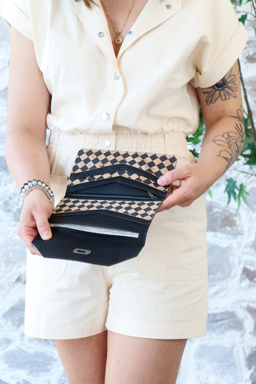 Tracy Wallet Pattern