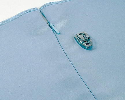 Invisible Zipper Foot